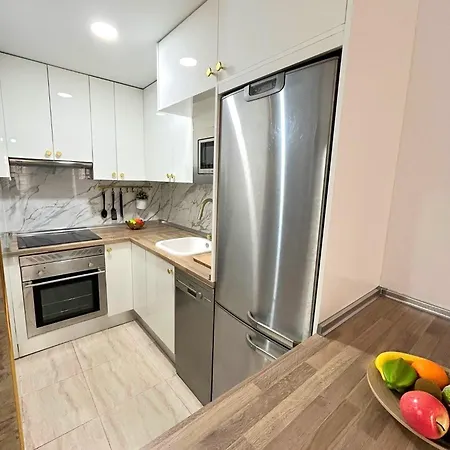 Calu Homes Hermoso Duplex Apartment *